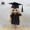портретную куклу в мантии от Ольги с выпускного магистратуры