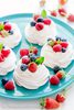 Pavlova cake