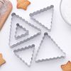 геометрические формы для печенья (ромбы, треугольники)