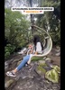 В заповедник Situ gunung bridge в Индонезии