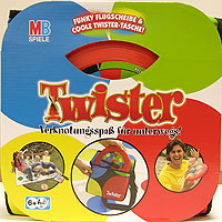 Twister - набор с сумкой или обычный (от Hasbro!)