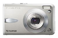 Fuji FinePix F30