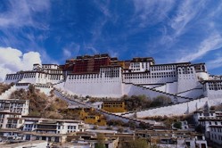 Съездить в Тибет