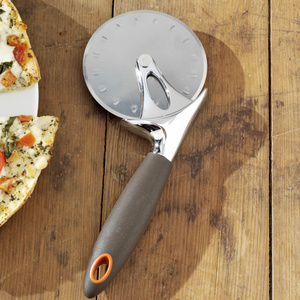 Mario Batali Pizza Wheel