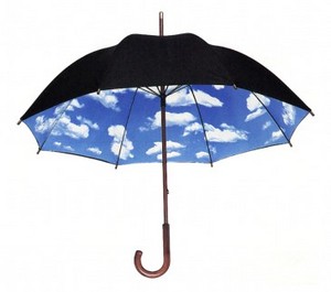 Зонт с облачками как в "актимель"