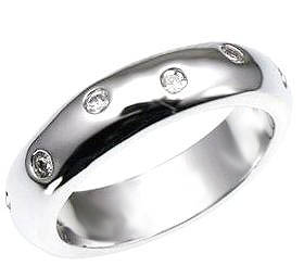 обручальное кольцо