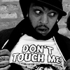 футболка Don't Touch Me с рисунком, как у Трэвиса Маккоя