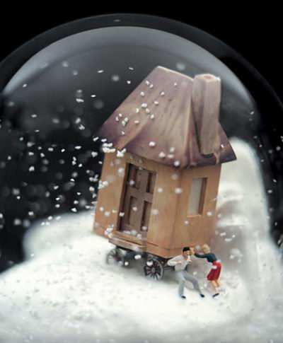 Рождественский шар со снегом видео