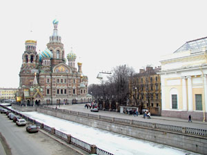 вид из окна на канал Грибоедова