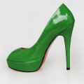 изумрудно-зеленые туфли