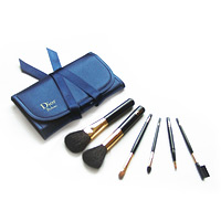 make-up brushes set