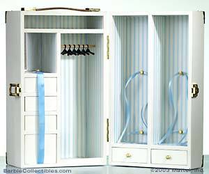 Silkstone Trunk Wardrobe