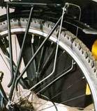 нога собачья%) а вернее велобагажник с этой самой хнёй