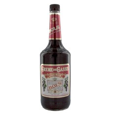 creme de cassis (в коктейле Кир руайаль или просто)