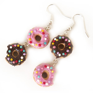 Серьги и браслет. Пластика. Пончики