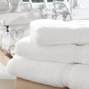 white bath towels