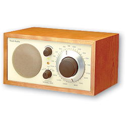 Радиоприемник Tivoli Audio Model One