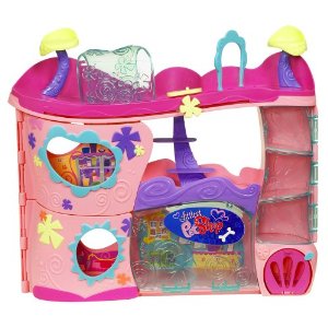 Littlest Pet Shop Pet Cozy Care Adoption Center Playset