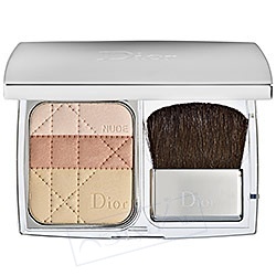 CHRISTIAN DIOR Моделирующая компактная пудра Diorskin Nude SPF 10 тон № 020 Beige Praline