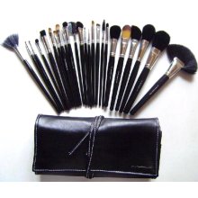 MAC brushes