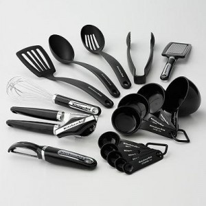 kitchen utensils set