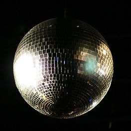 зеркальный диско-шар