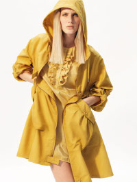 Burberry  yellow raincoat