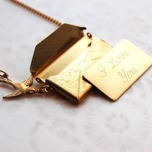 Large Envelope Love - Gold