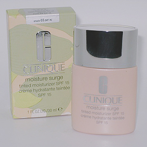 Clinique Moisture Surge Tinted Moisturizer SPF 15