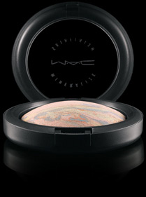 MAC - Lightscapade Mineralize Skinfinish