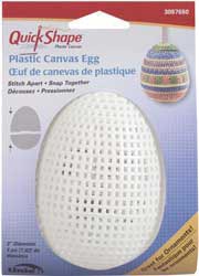 Пластиковые шары и яйца