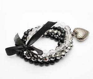 Black pearls romantic bracelet