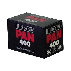 ILFORD PAN 400 Универсальная черно-белая негативная фотопленка. ISO 400