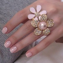 новый лак - розоватая эмаль