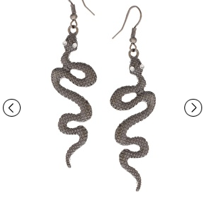 Pieces snake earrings