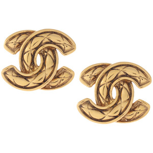Vintage Chanel gold earrings
