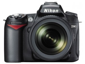 NIKON D90 KIT 18-105 VR