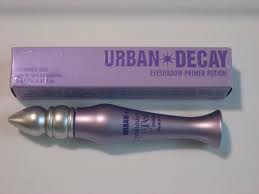 Urban Decay eyeshadow primer potion