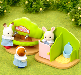 Sylvanian Families "Туалетная комната для детского сада"