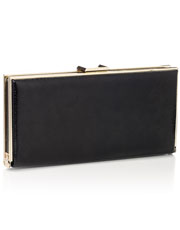 Black clutch