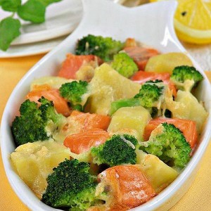 Запеченый лосось с брокколи