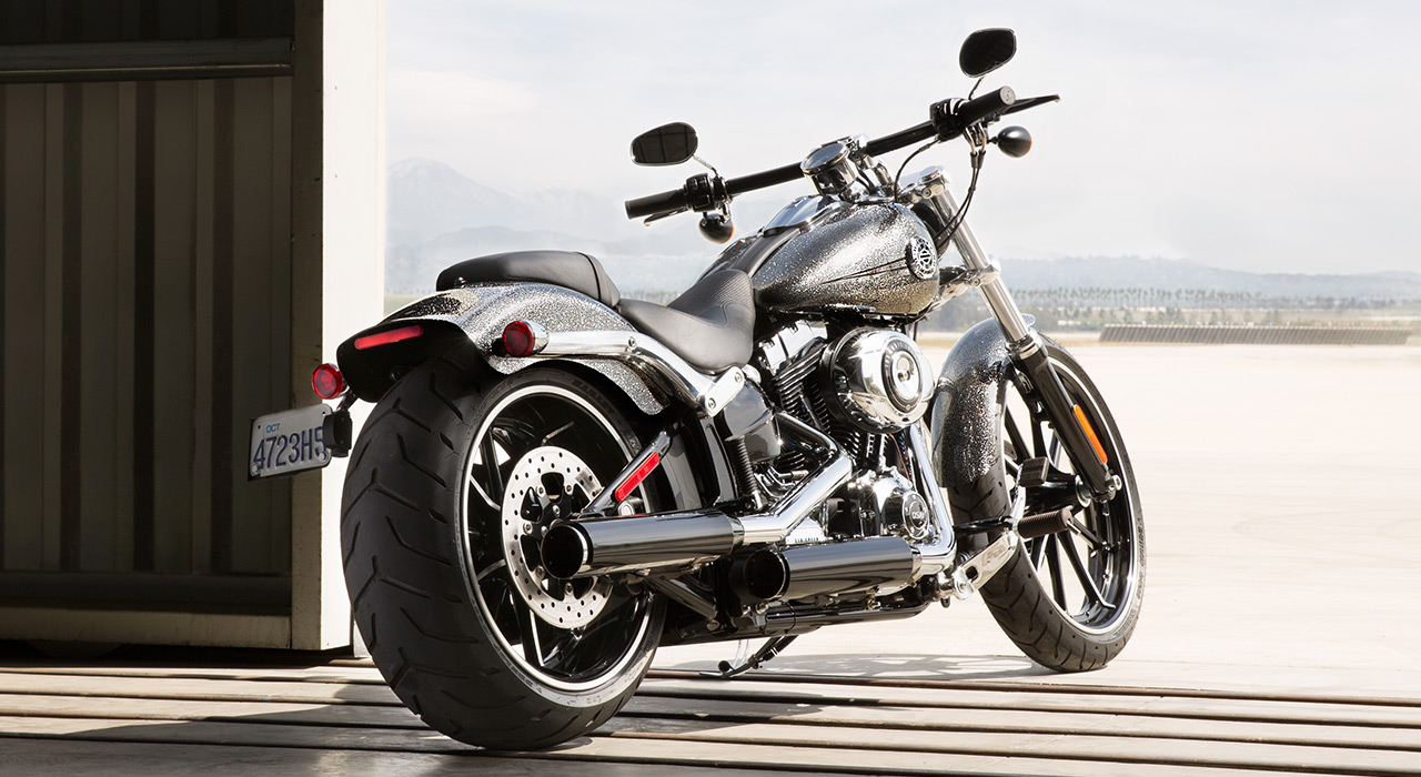 Мотоцикл Harley-Davidson Softail Breakout