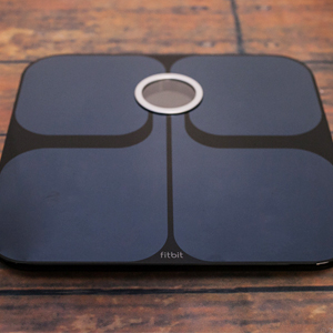 Black Fitbit Aria Wi-Fi Body Smart Scale