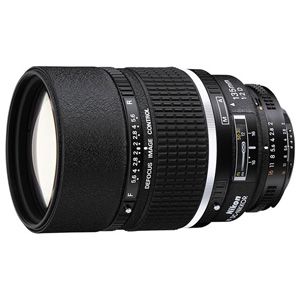 Nikon 135mm f/2D AF DC-Nikkor