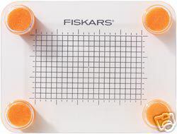 *Fiskars Compact STAMPING PRESS Stamp Entire Project at Once! 02958