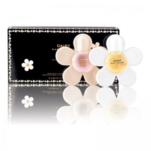 Marc Jacobs Daisy Petite Flower On The Go Set