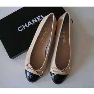 Ballerina Flats CHANEL, Classic Beige/Black