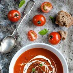 Soupe aux tomates