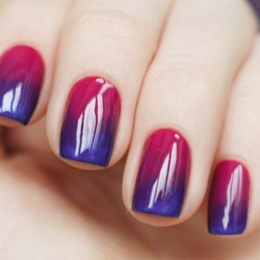 Что-то ярко-красное