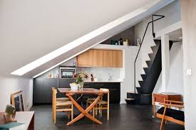 мансардная квартира )))